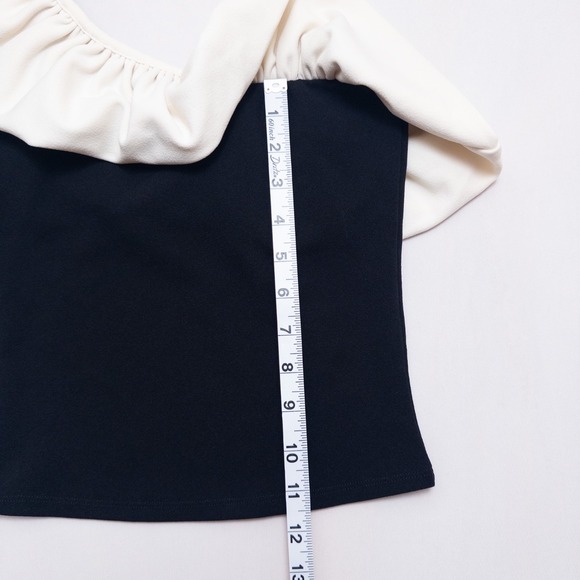 H&M One Shoulder Ruffle Top Black White Asymmetrical Stretch Women's XS - Picture 4 of 10